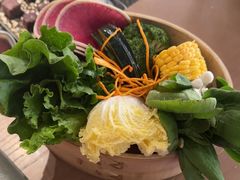 -三出山火锅(南京万象天地店)
