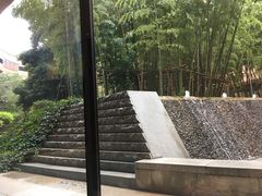 -上海衡山路十二号华邑酒店