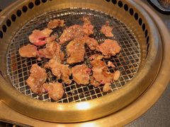 -铭牛烧肉·和牛海鲜自助(高新月牙湖店)