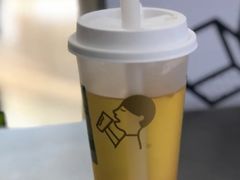 纯四季春-喜茶(北京华贸购物中心店)