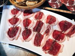 -前门·鲜肉火锅(长风店)
