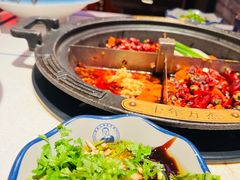 -爱你您·自家鱼塘·活水喷泉鱼火锅(八里店)