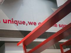 -UNI UNI(环亚凯瑟琳店)