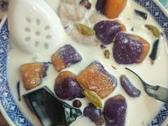 -广信牛奶甜品世家(台东店)