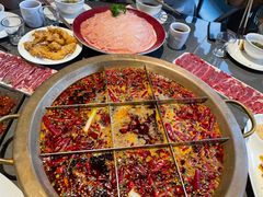 -长嘉·河图火锅(长嘉汇江景旗舰店)