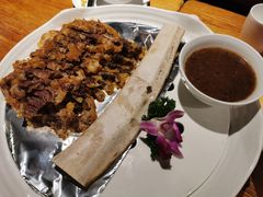 -渝半城经典川粤菜(重庆天地店)