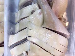 -狗撵鸭(泰山公寓店)