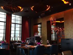 -YUE·6·西式融合餐厅(外滩六号店)