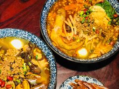 -粉家柳州螺蛳粉(杨宅路店)