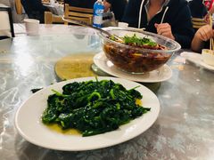 -YI PIN JU 一品居中餐厅 中国超市