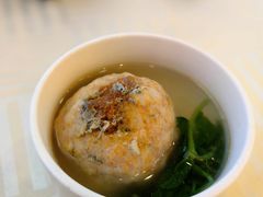 蟹粉狮子头-怡园饭店-餐厅(四望亭店)