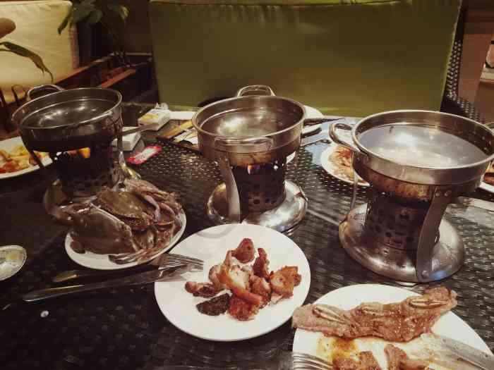 海西式海鲜自助餐(万象汇店)-"在楼上和同事开完会,领导请吃饭,我们选