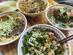 -文山荷鲜居(翠湖店)