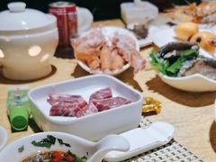 -雍和会海鲜姿造自助(湖东路店)