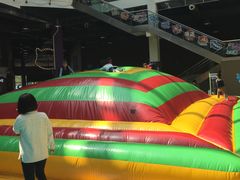 -蒙特利亲子乐园