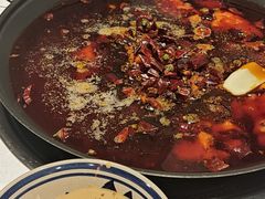 -旧街市鲜货老火锅(大光路店)