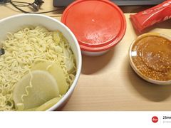 -小蛮椒麻辣烫·麻辣拌(青浦宝龙店)