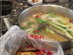 -一席地·本地鸡窝·杭帮鸡火锅(萧山银隆百货店)