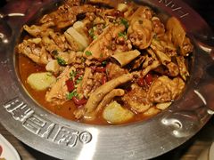 鸡翅煲-胖哥俩肉蟹煲(苏州中心店)
