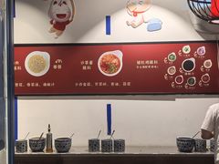 -尚尚仙·酸汤猪手·猪肚鸡火锅(华联万柳购物中心店)