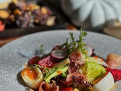 -穹六人间 people 6(岳阳路店)