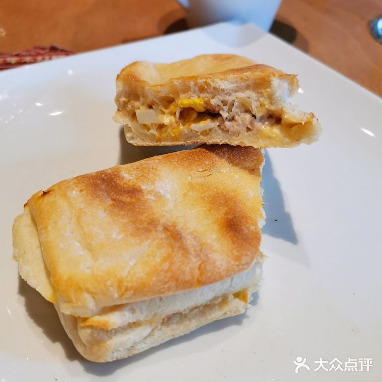 必胜客又搞事情？39元自助早餐吃到撑[呲牙]