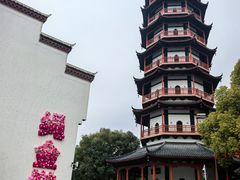 -绳金塔