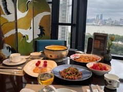 -江上荟·创意中国菜(绿地缤纷城店)