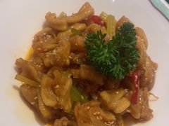 -松沪名灶·豆浆鱼头·新上海菜(飞航吾悦广场店)