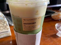 -奈雪的茶(湖滨银泰in77C区PRO店)