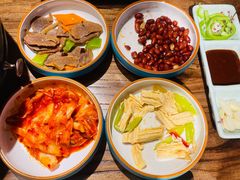 -明洞阿姨·韩式酱蟹烤肉·创意料理(三元桥店)