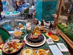 -秘密旅行Bonjour(黑金冠 江南西店)