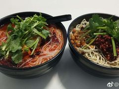 -一品郑记重庆牛肉米线馆(东泰路店)