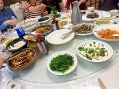 -土砂锅生态山庄·非遗砂锅雅鱼
