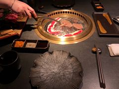 -铭牛烧肉·和牛海鲜自助(高新月牙湖店)