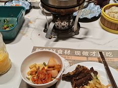 -金马门国际美食百汇(珞喻路店)