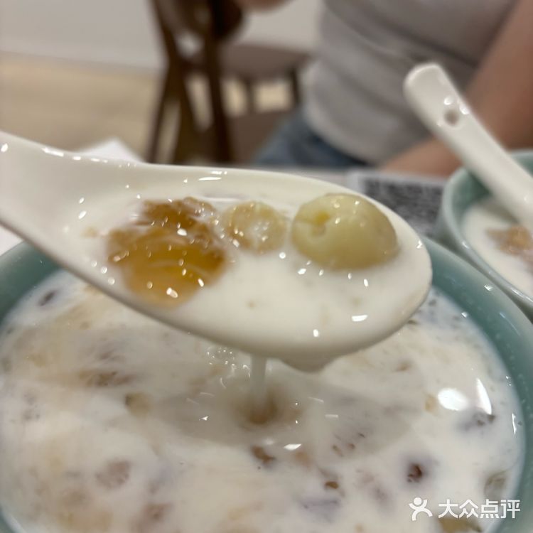 重庆！这家的糖水和车仔面都绝了
