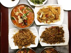 -红鼻子桂林米粉(金唐新光界店)