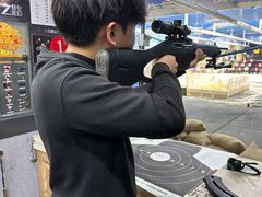 -都市枪神实弹射击俱乐部