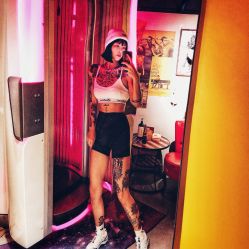 -极昼美黑24H日晒沙龙