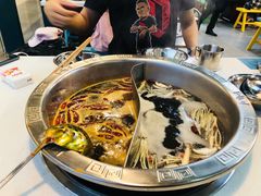-憨铁匠老火锅(龙岗万科里店)