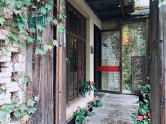 -70后饭吧(府河街店)