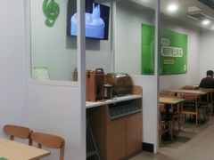 -老乡鸡(亳州路天庆大厦店)