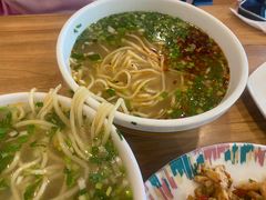 -西部马华清真兰州牛肉面·烧烤夜市(关东店)