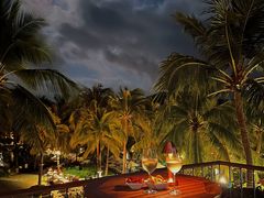 -日落吧·海景咖啡厅·餐酒吧·鸡尾酒·下午茶·乐队表演·浪漫夕阳·三亚文华东方酒店