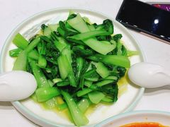 炒青菜-犇逸·乐山跷脚牛肉·四川现炒(览海店)