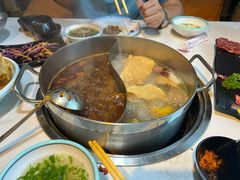 -牛员外鲜切牛肉火锅