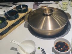 -烹然四季椰子鸡火锅(姚家园万象汇店)