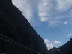 -安吉龙王山峡谷漂流