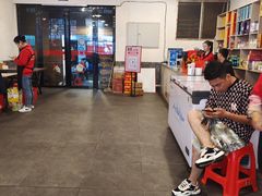 -冶建镜子·老南昌大排档·江西虾王(总店)